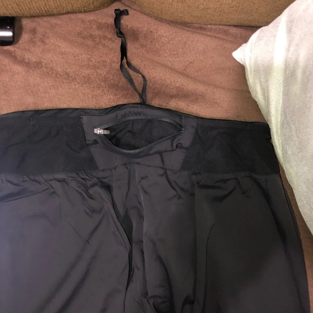 The North Face Shorts I Charcoal Gray I Size M
